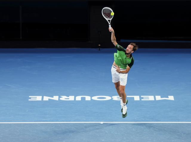 梅德维德夫被“让二追三” 三次澳网决赛均铩羽而归