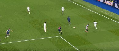 1737592935319040914.gif 贝林厄姆.gif